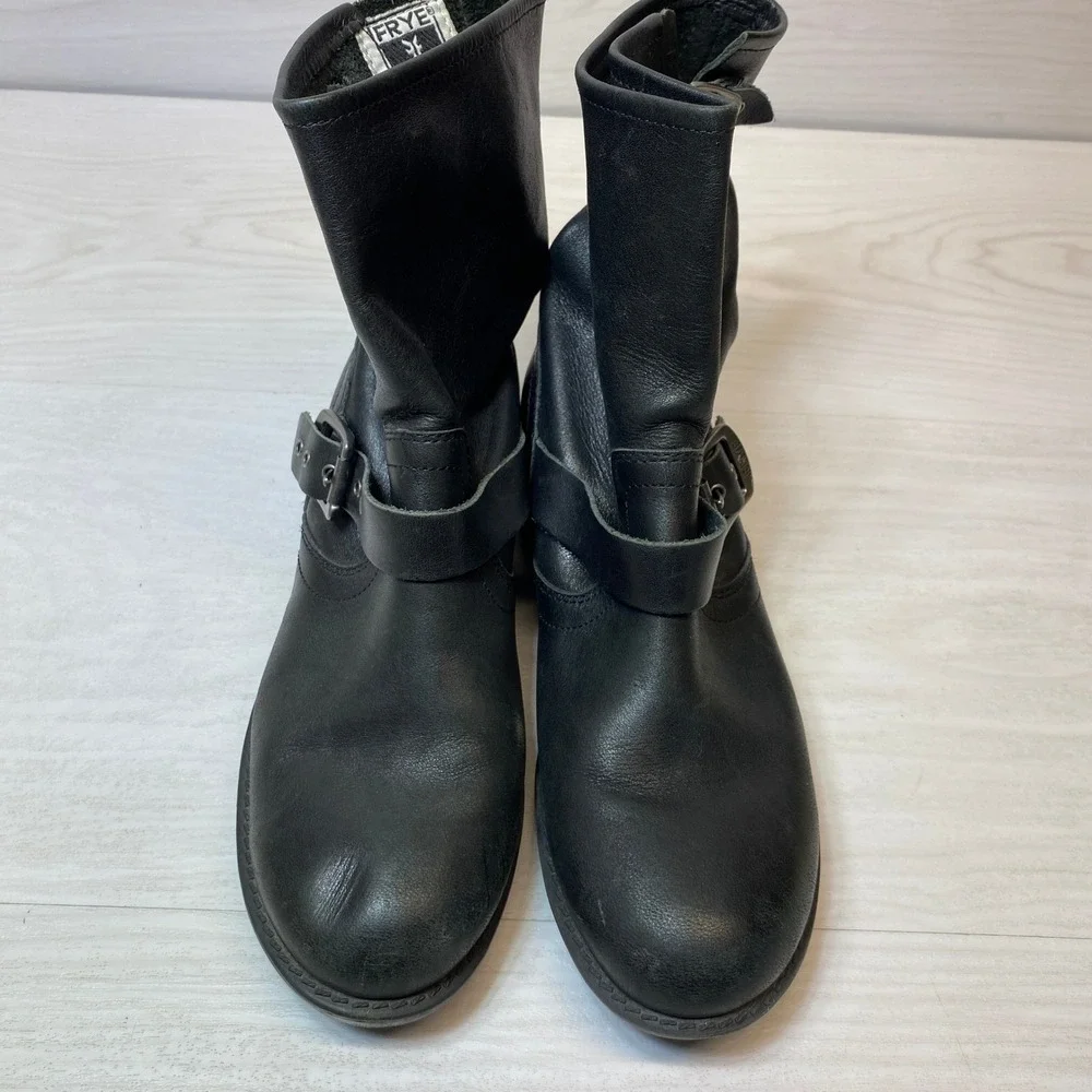 Frye Boys Size 3.5 Engineer Boots Moto Buckle Black Leather Mid Calf 3487501-BLK